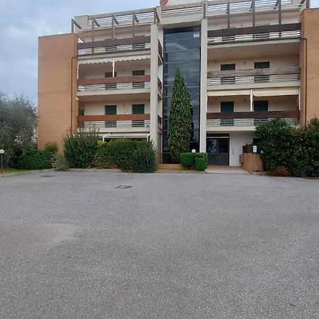 Appartamento Santa Costanza Con Piscina San Vincenzo Exteriör bild