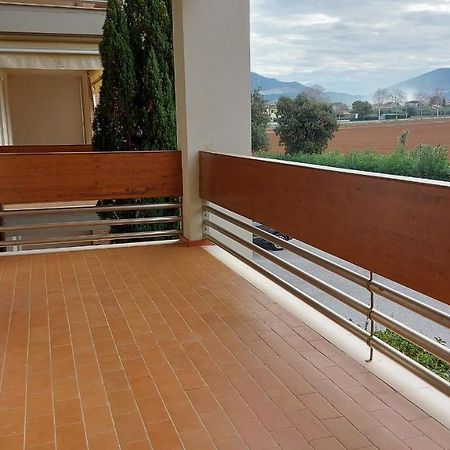 Appartamento Santa Costanza Con Piscina San Vincenzo Exteriör bild